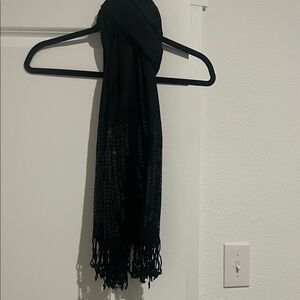 Elegant Black Fringed Scarf